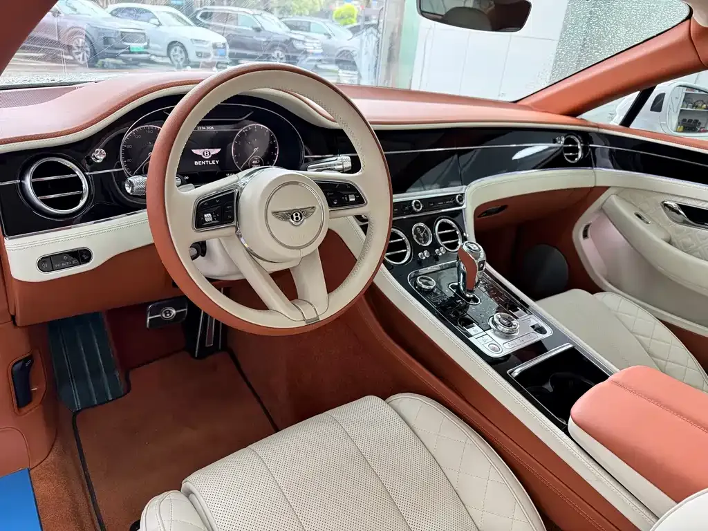 Bentley Continental — фото 10