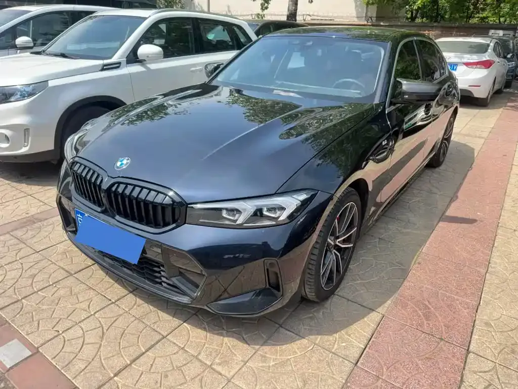BMW 3 Series — фото 1