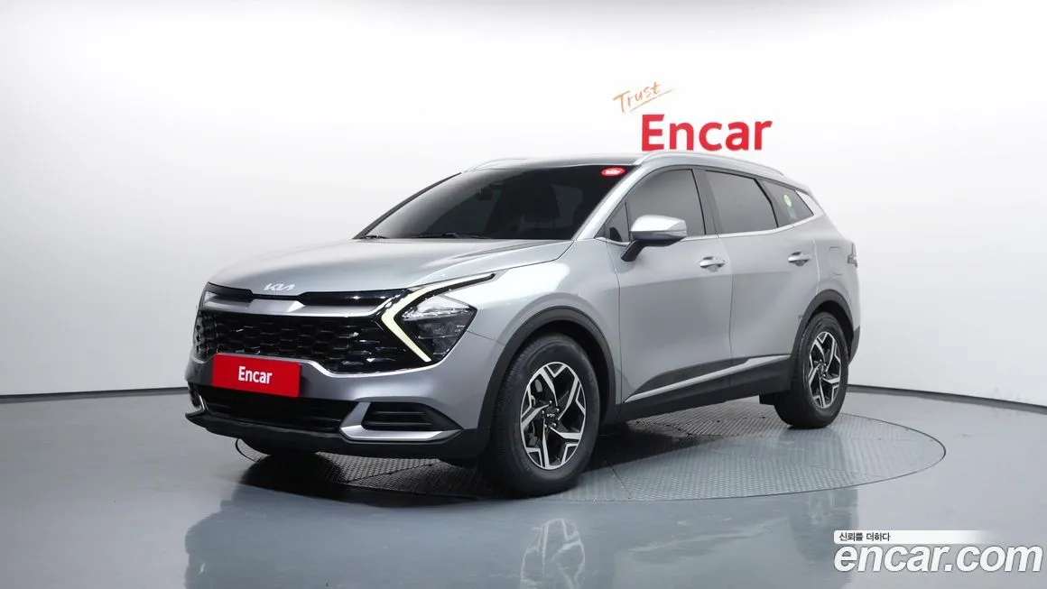Kia Sportage — фото 1