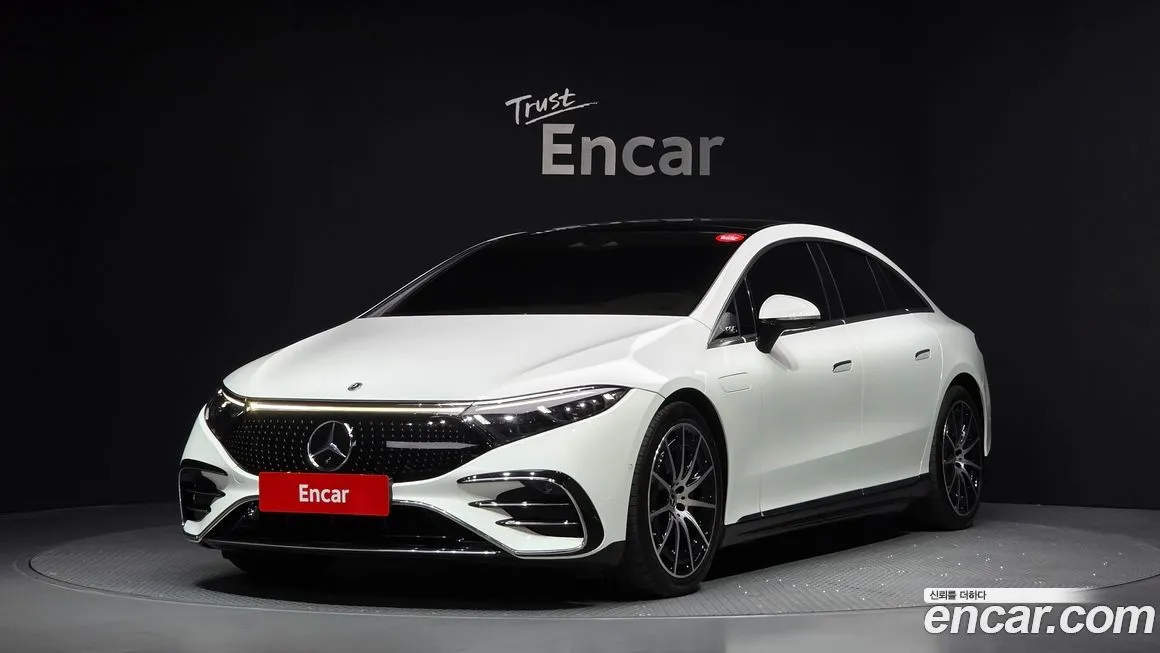 Mercedes-Benz EQS