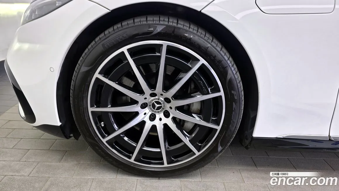 Mercedes-Benz EQS 2023 из KR, фото 6