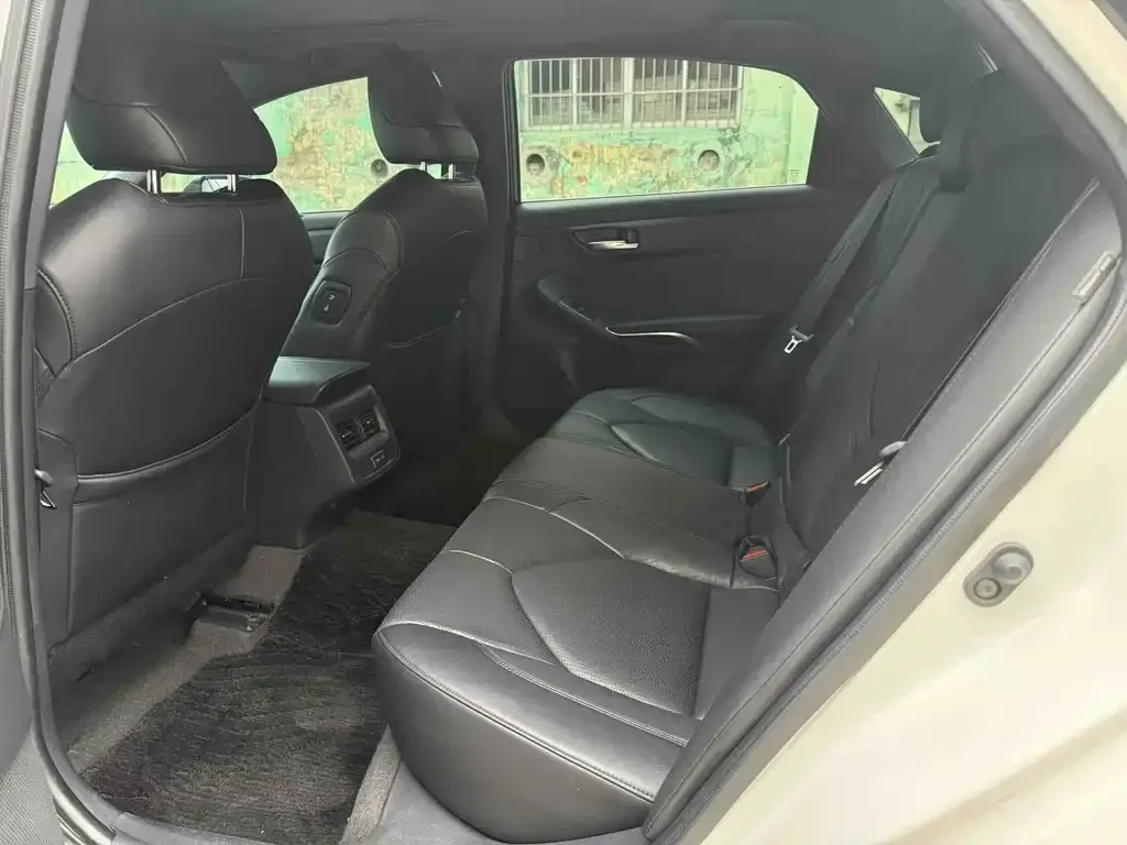 Toyota Avalon 2022 из CN, фото 6
