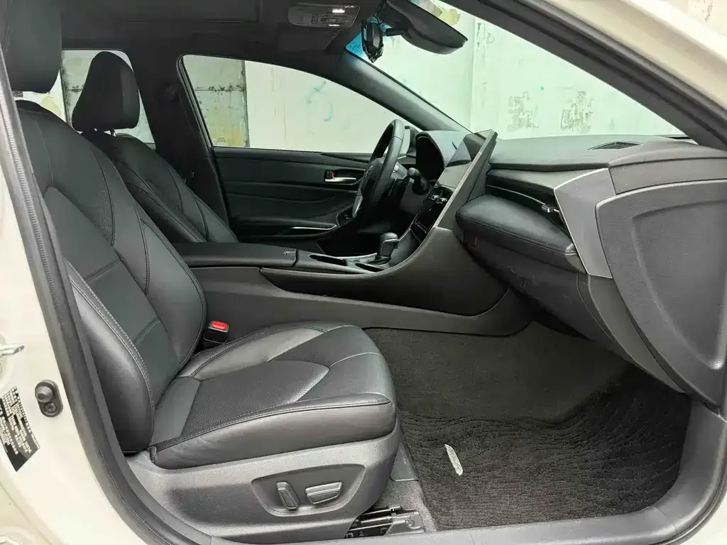 Toyota Avalon 2022 из CN, фото 4
