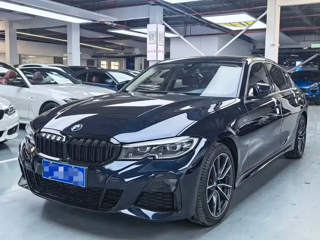 BMW 3 Series — фото 1