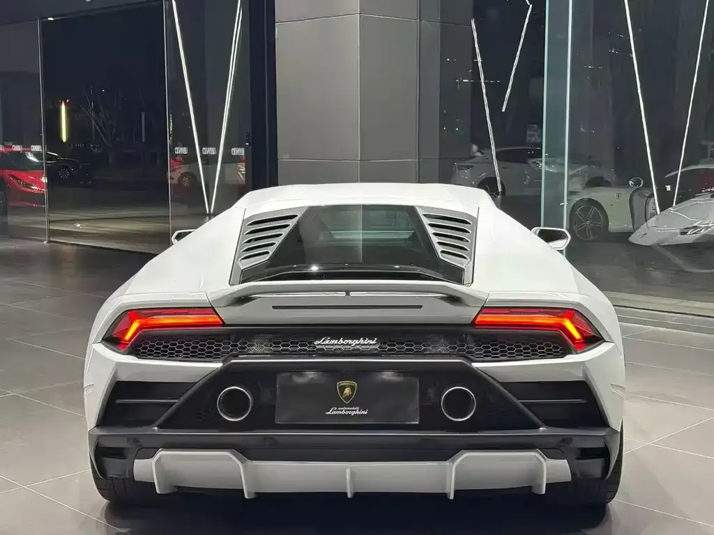 Lamborghini Huracan 2021 из CN, фото 8
