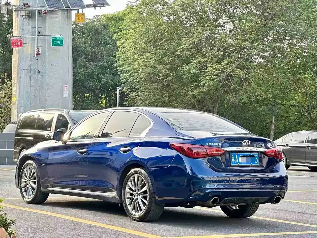Infiniti Q50L 2021 из CN, фото 6