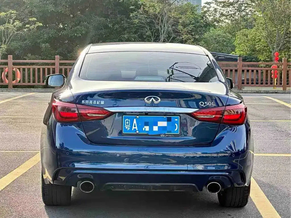 Infiniti Q50L 2021 из CN, фото 4