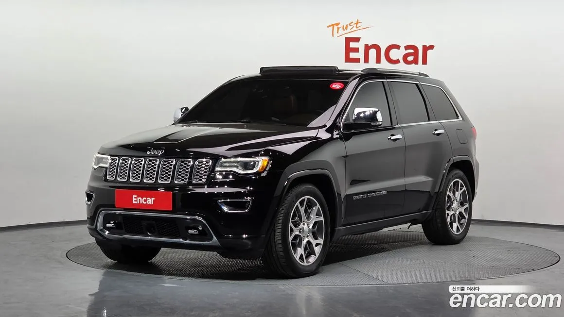 Jeep Cherokee — фото 1