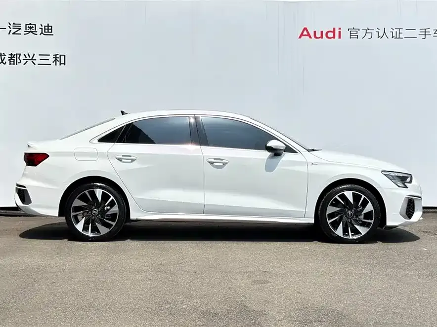 Audi A3 — фото 2