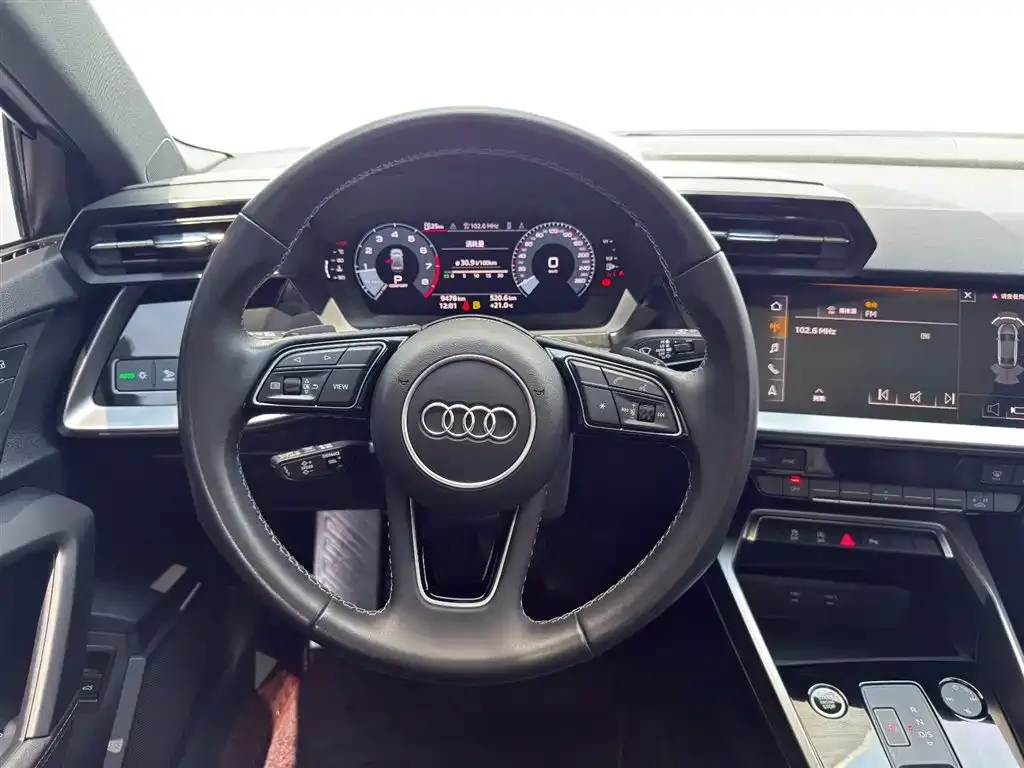 Audi A3 — фото 5