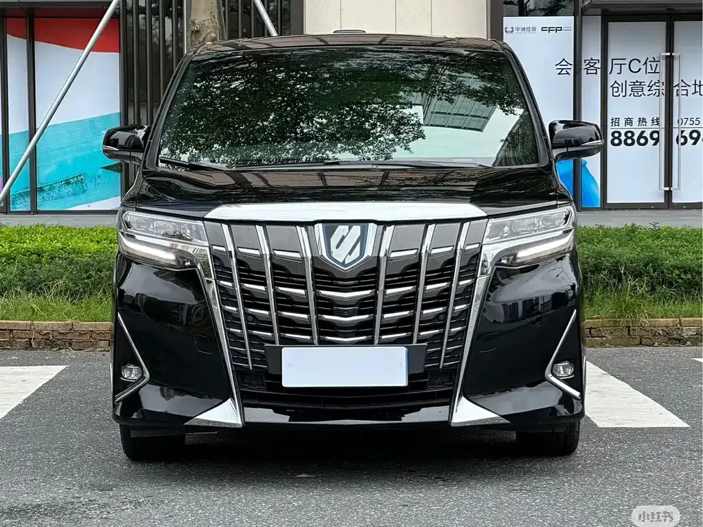 Toyota Alphard 2022 из CN, фото 3