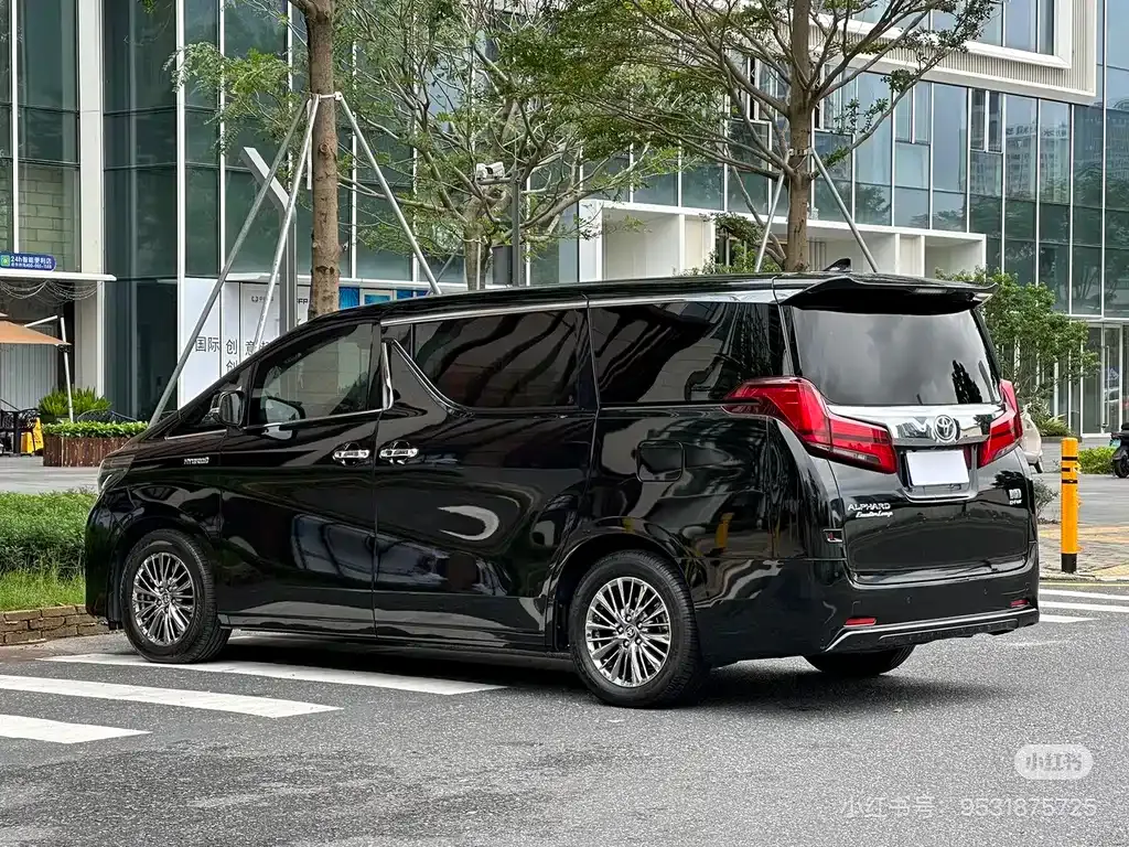 Toyota Alphard 2022 из CN, фото 7