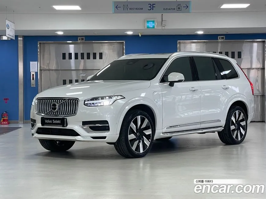 Volvo XC90 2024 из KR, фото 1