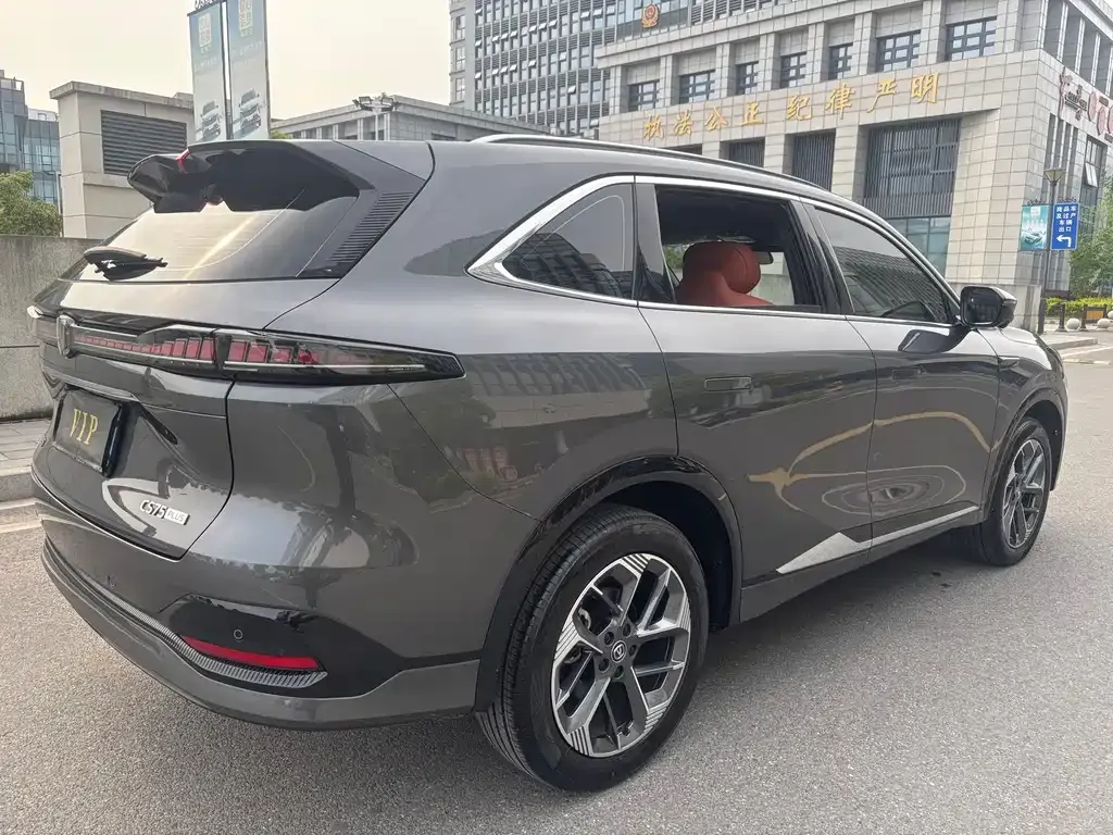 Changan CS75PLUS — фото 7