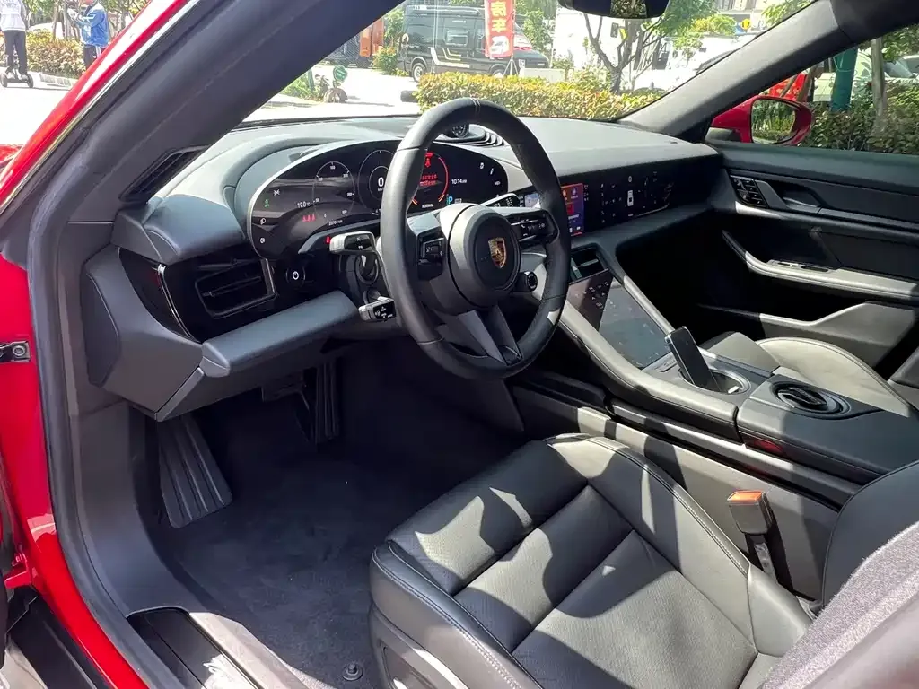 Porsche Taycan 2021 из CN, фото 4