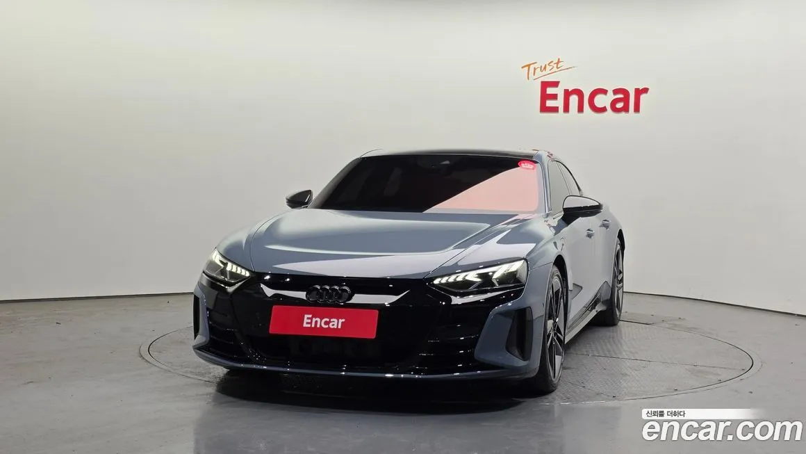 Audi RS e-tron GT 2023 из KR, фото 3