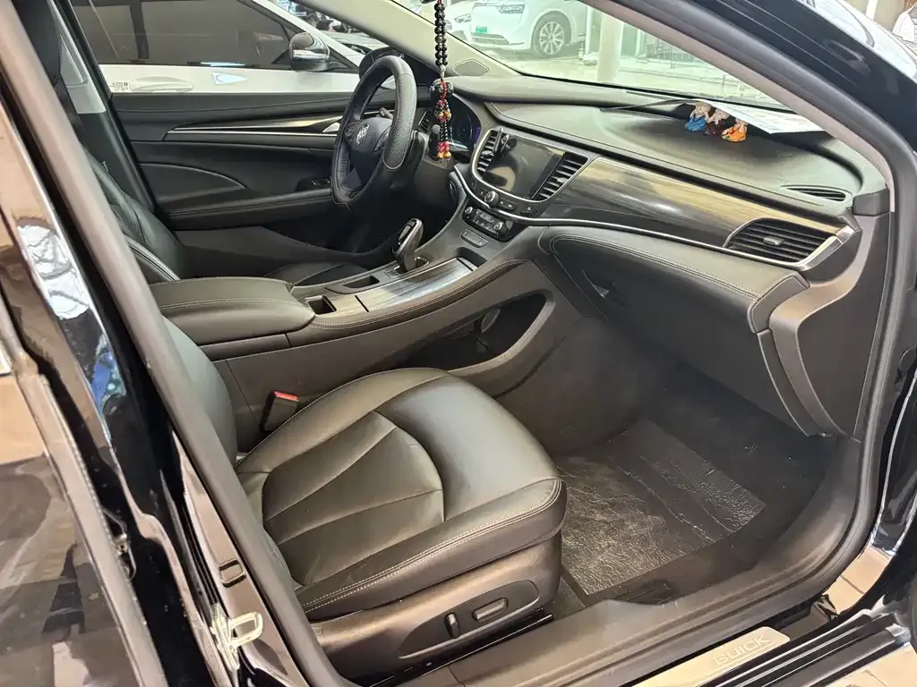 Buick LaCrosse 2021 из CN, фото 9