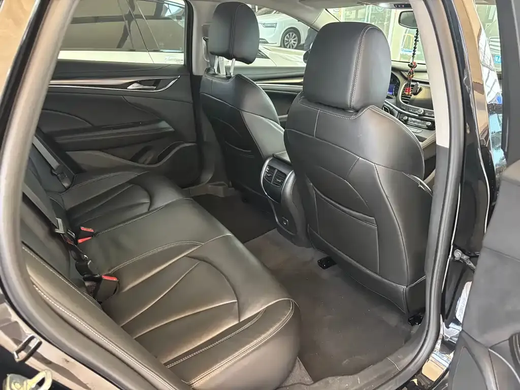Buick LaCrosse 2021 из CN, фото 6