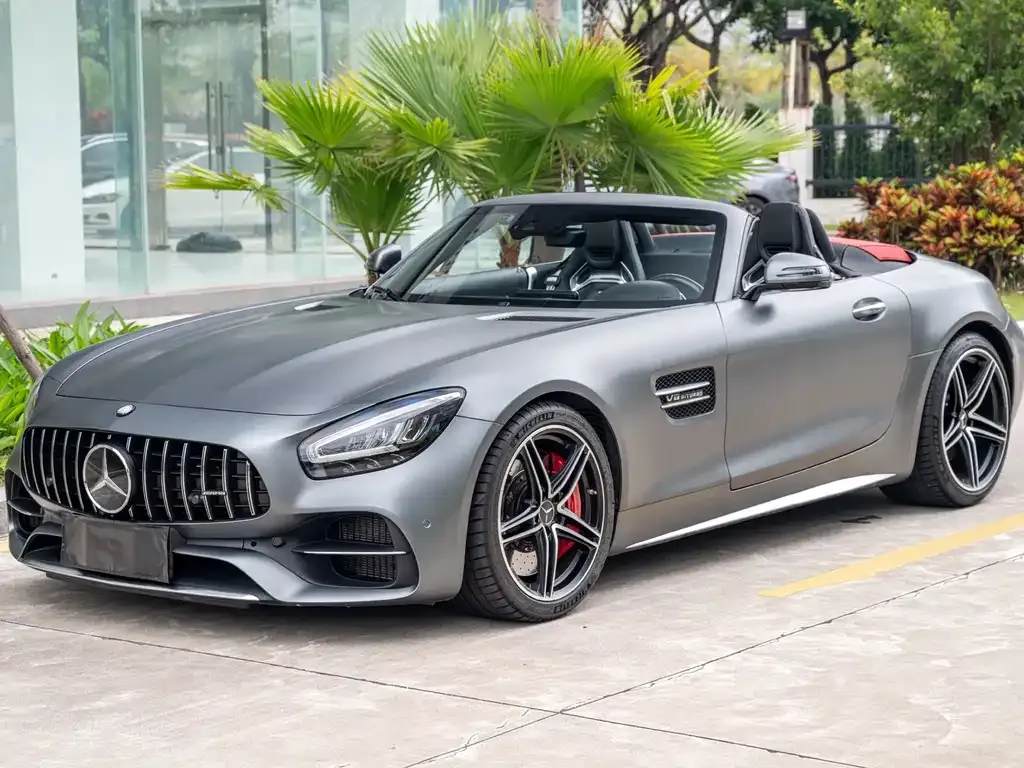 Mercedes-Benz AMG GT — фото 1