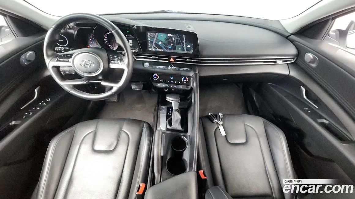 Hyundai AVANTE — фото 9
