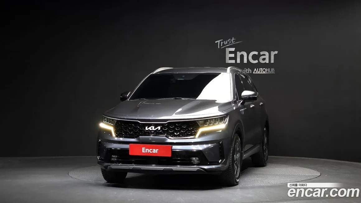 Kia Sorento — фото 6