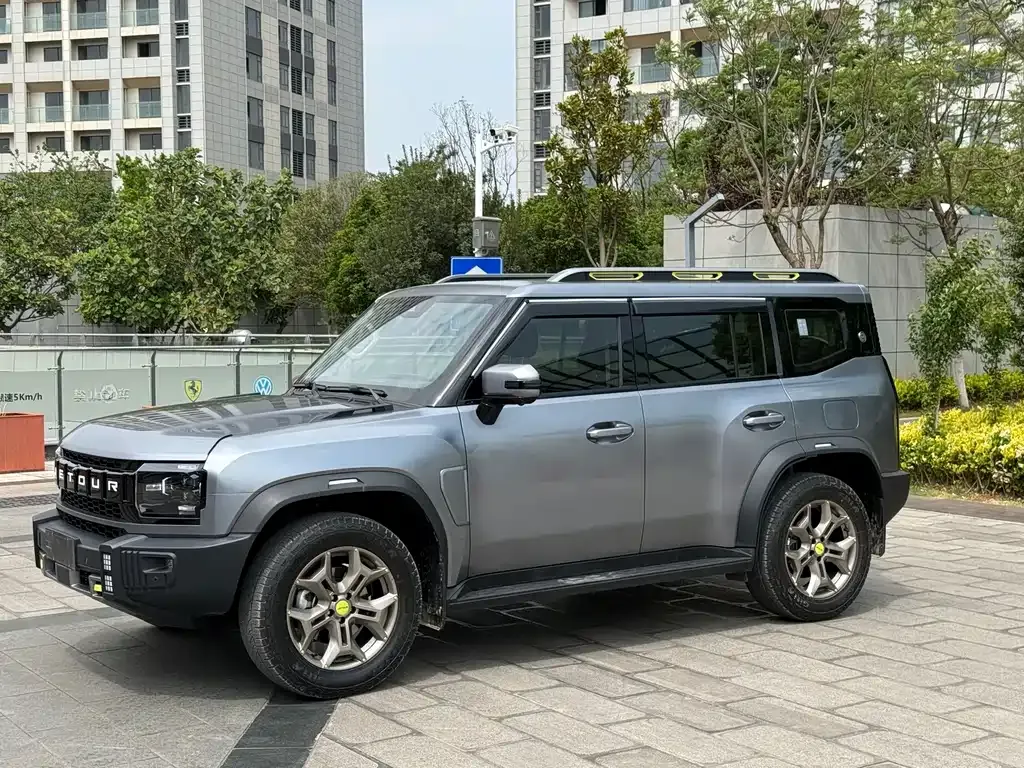 Jetour Traveller