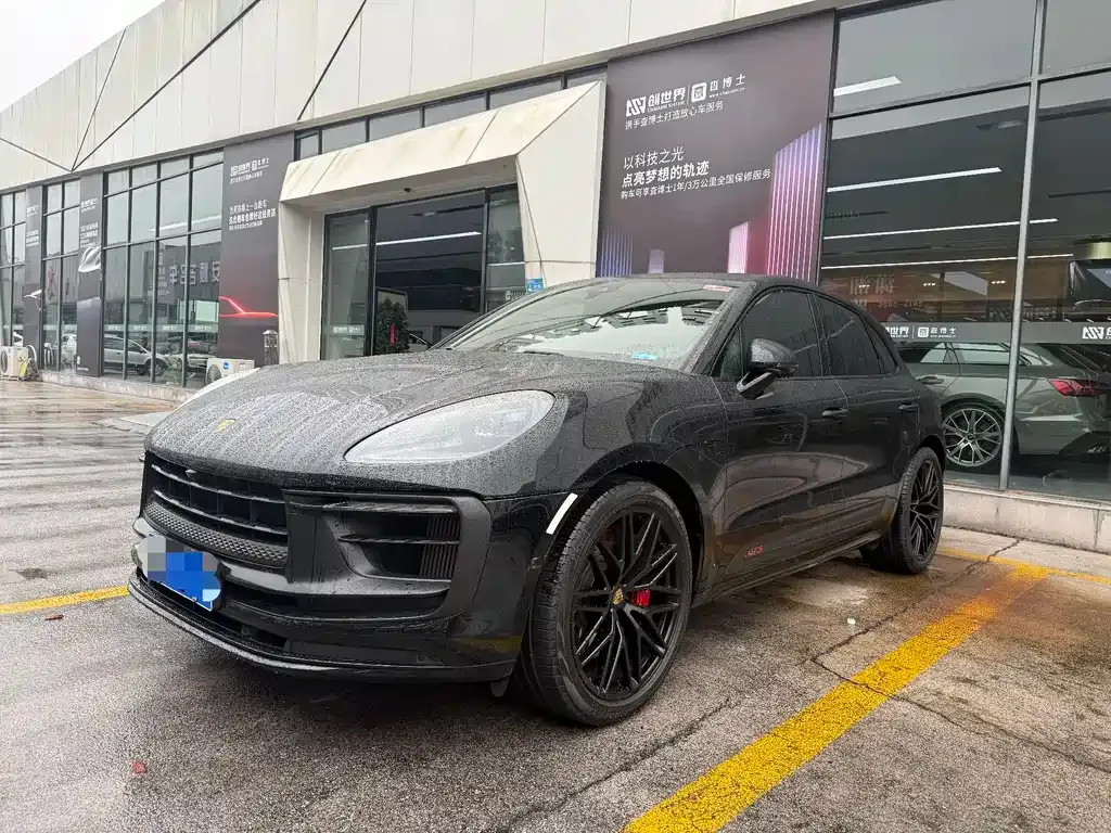 Porsche Macan — фото 1