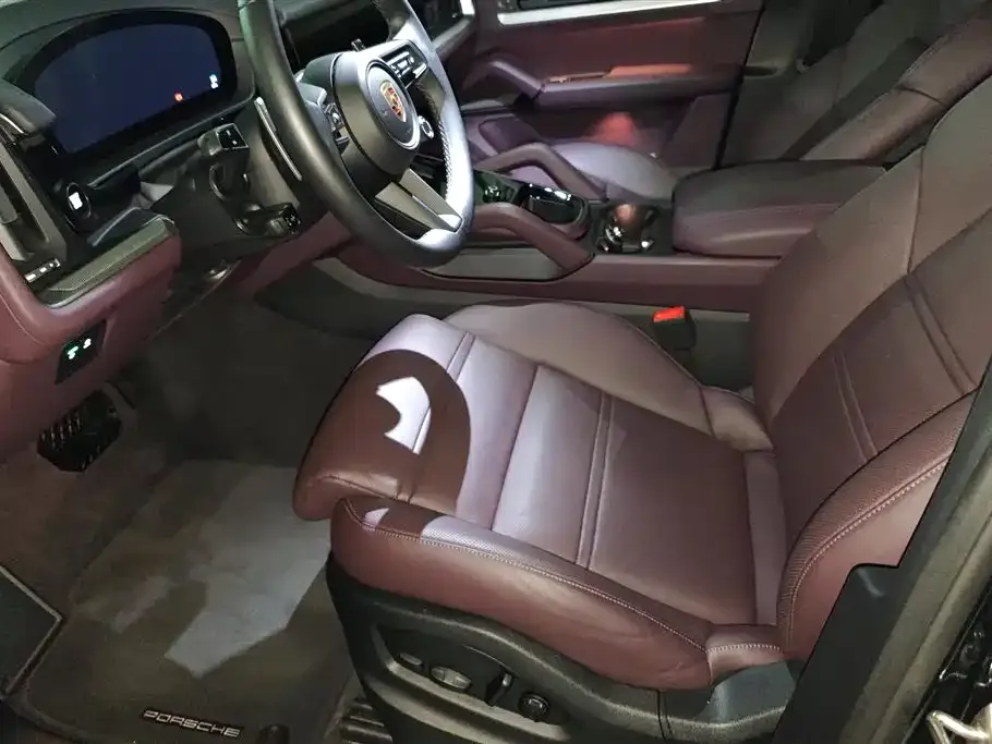 Porsche Cayenne 2025 из CN, фото 7