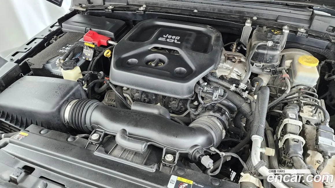 Jeep Wrangler 2021 из KR, фото 7
