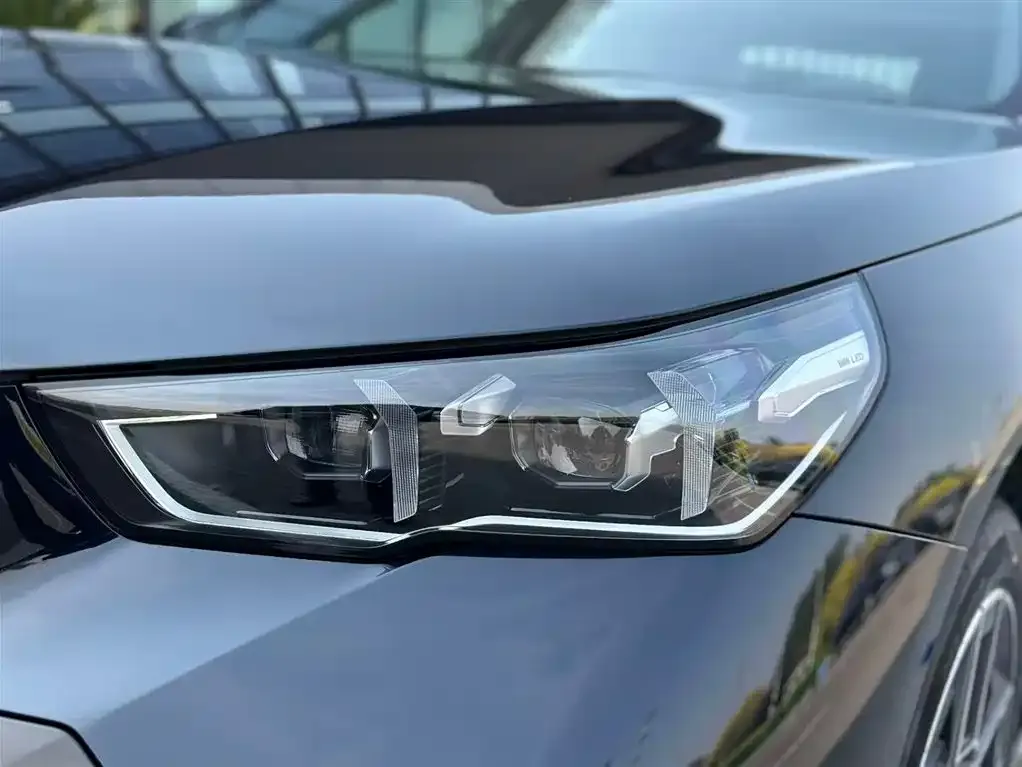 BMW i5 — фото 6