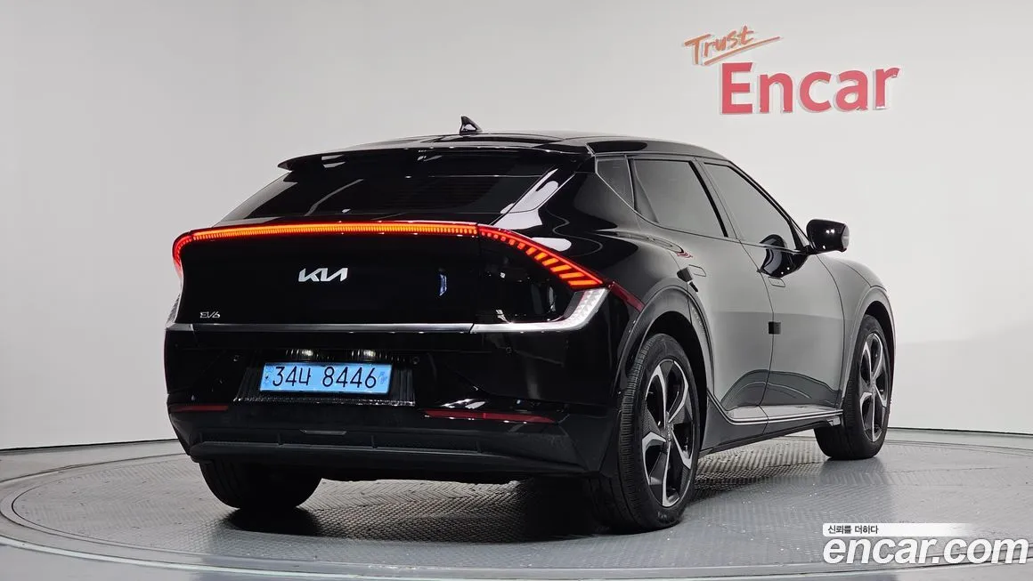 Kia EV6 — фото 3