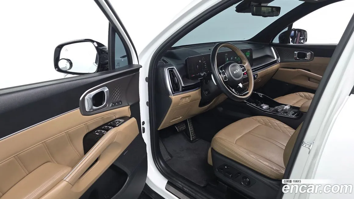 Kia Sorento — фото 8