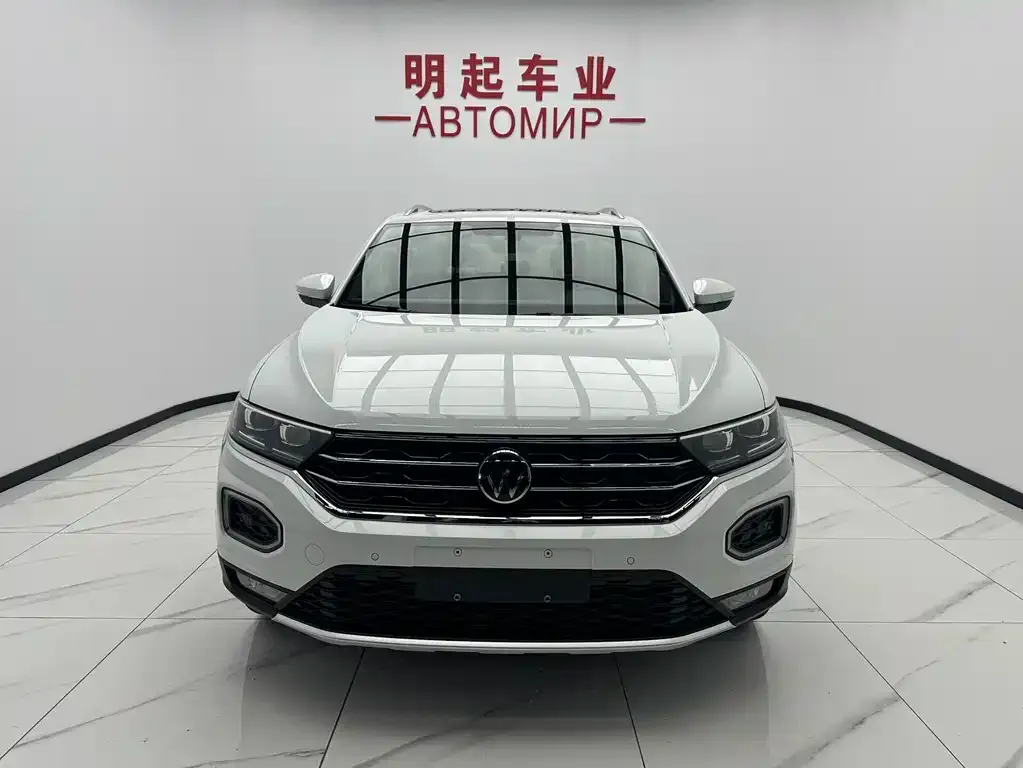 Volkswagen T-Roc — фото 2