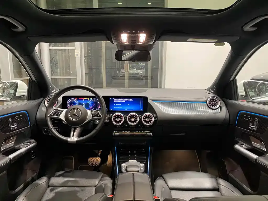 Mercedes-Benz GLA — фото 6