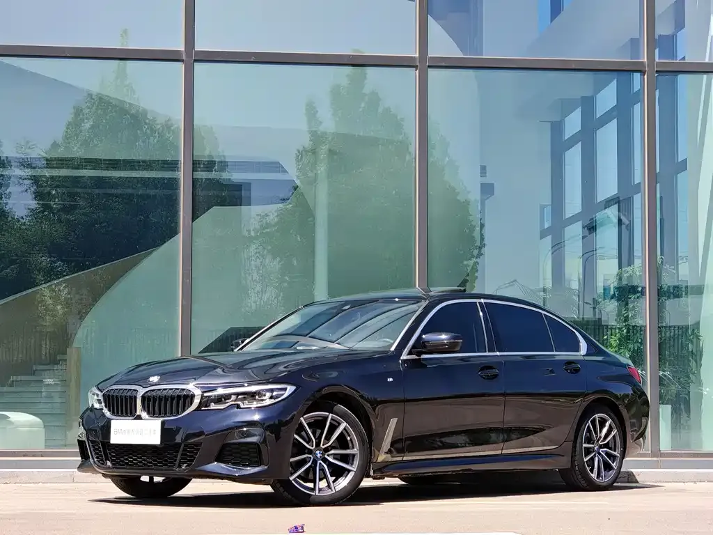 BMW 3 Series — фото 1
