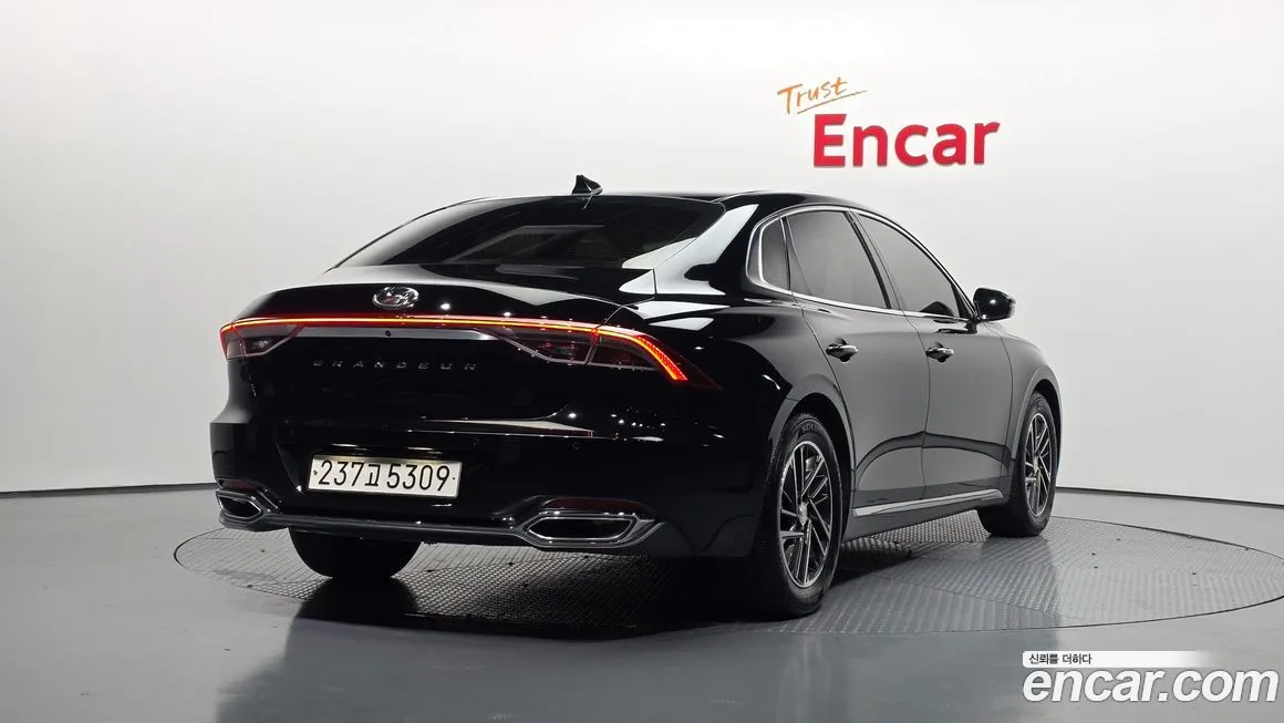 Hyundai Grandeur 2023 из KR, фото 10