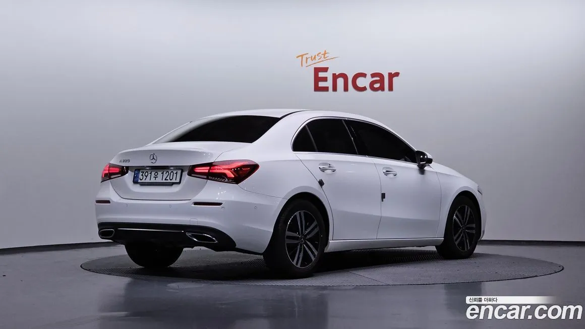 Mercedes-Benz A-Class — фото 5