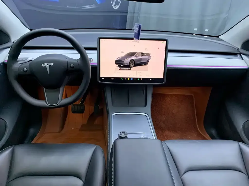 Tesla Model Y 2024 из CN, фото 5