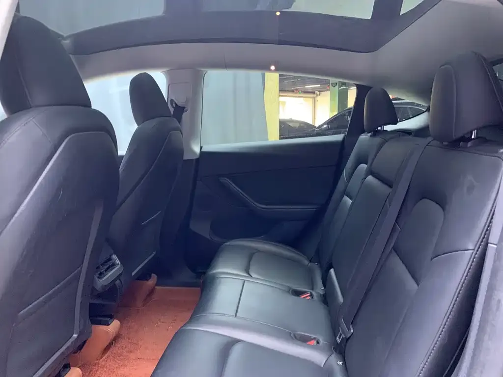 Tesla Model Y 2024 из CN, фото 8