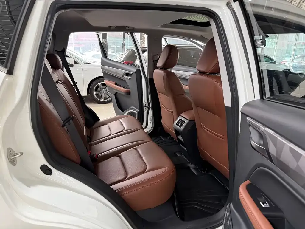 Geely Vision X6 2022 из CN, фото 4