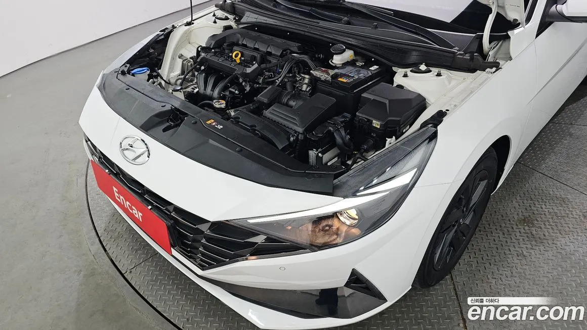 Hyundai AVANTE — фото 8