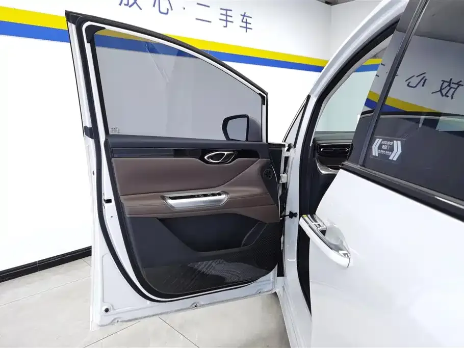 GAC Motor Trumpchi E8 2024 из CN, фото 4