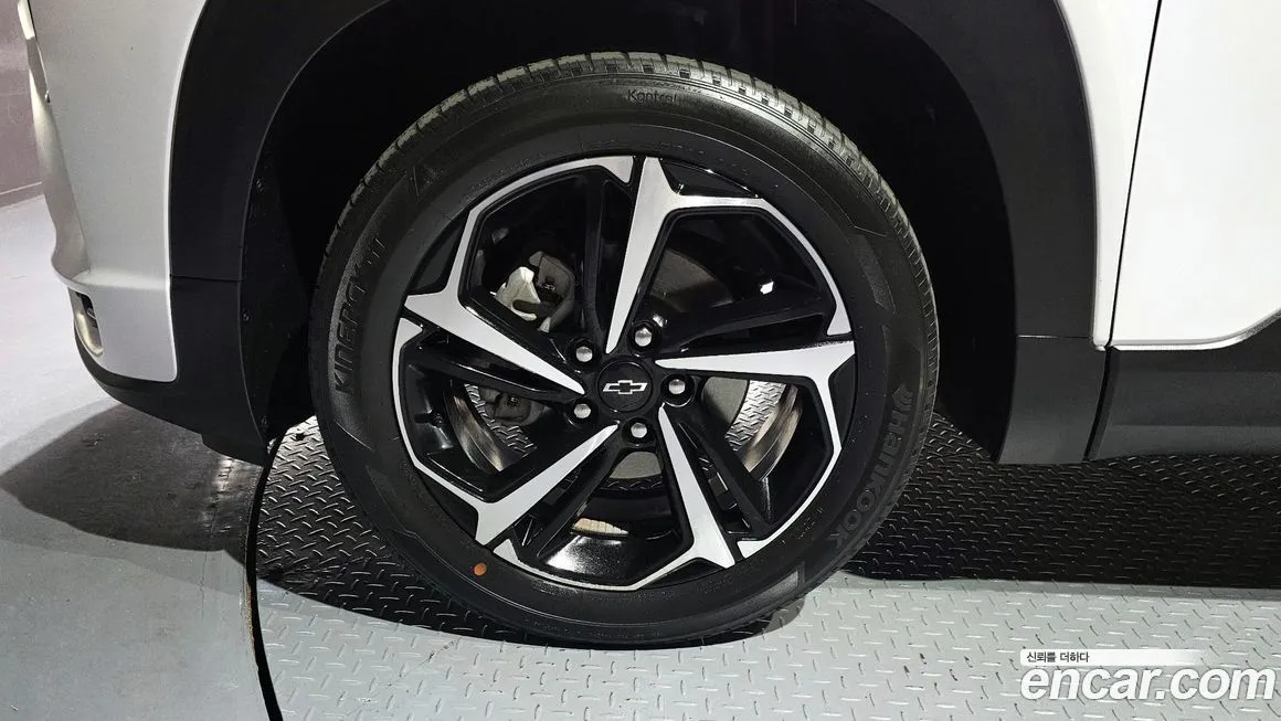 Chevrolet (GM Daewoo) Trailblazer 2021 из KR, фото 2