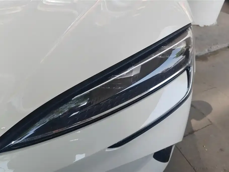 BYD Seal 07 DM-i 2024 из CN, фото 2