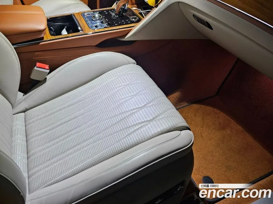 Bentley Flying Spur 2022 из KR, фото 3