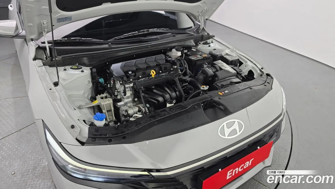 Hyundai AVANTE — фото 2