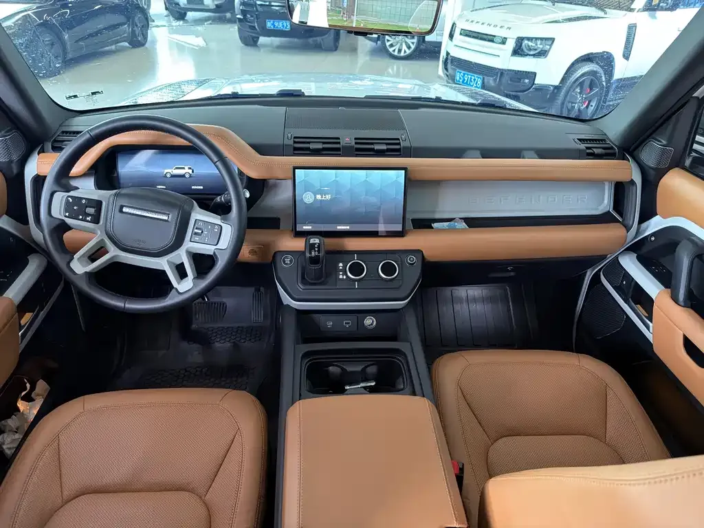 Land Rover Defender — фото 2