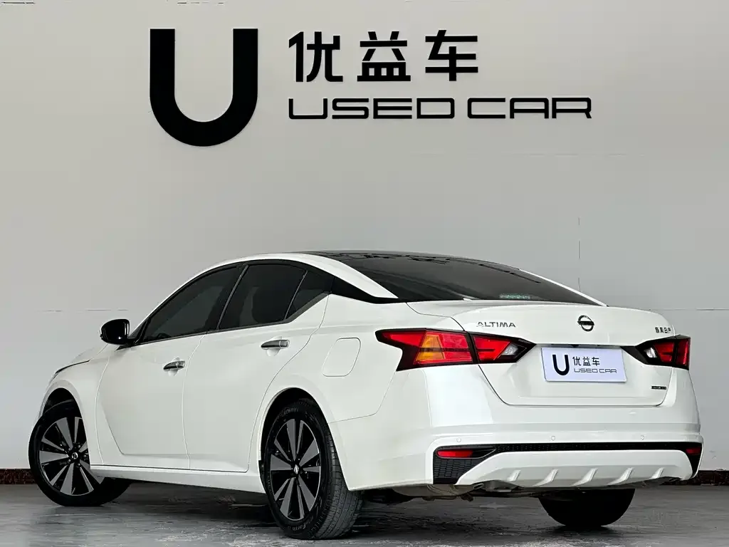 Nissan Teana — фото 8
