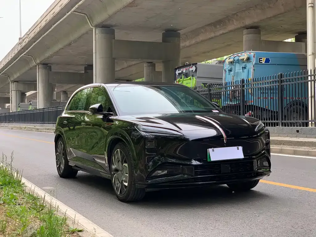 Hongqi Tiangong 08 2024 из CN, фото 4