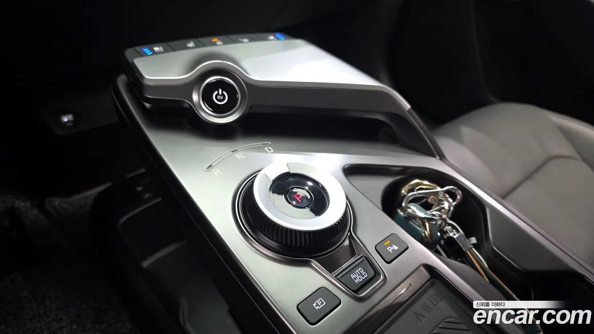 Kia EV6 2023 из KR, фото 10